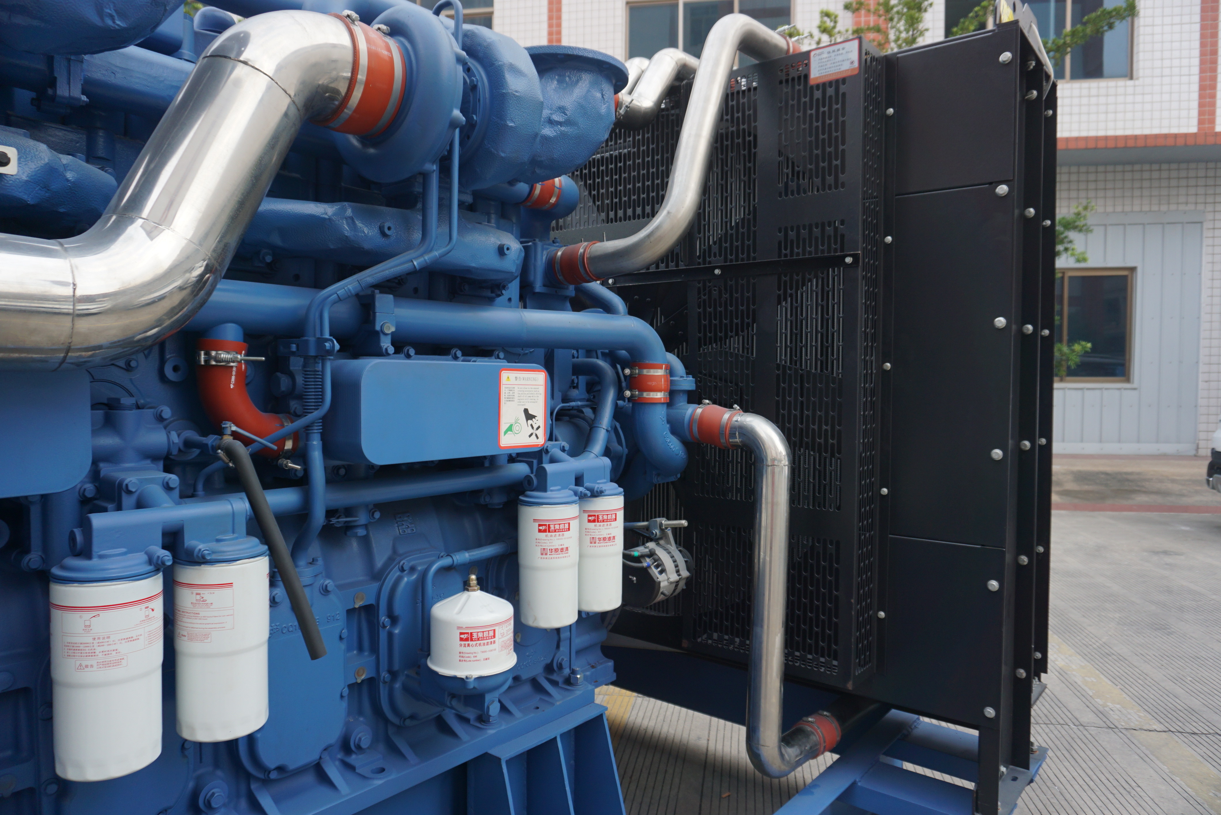 柴油發(fā)電機(jī)