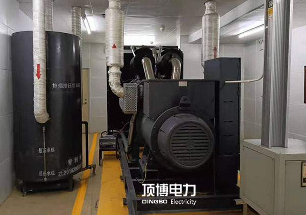 柴油發(fā)電機(jī)組 柴油發(fā)電機(jī)組